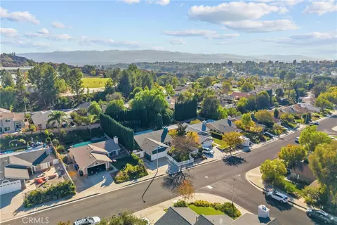 View/Area - 22456 Barcotta Dr, Saugus, CA 91350 photo 1 of 4