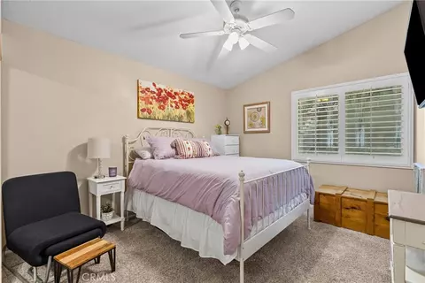 Bedroom - 22456 Barcotta Dr, Saugus, CA 91350 photo 1 of 6