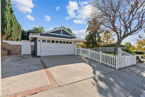 Exterior - 22456 Barcotta Dr, Saugus, CA 91350 photo 3 of 17