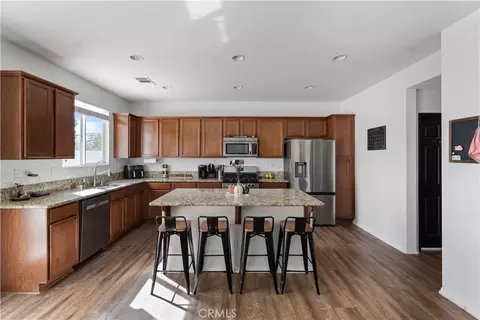 Entry Way - 3034 W Jackman St, Lancaster, CA 93536 photo 1 of 3