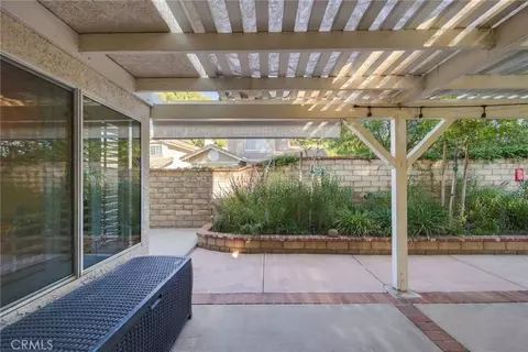 Exterior - 22006 Lucy Ct, Saugus, CA 91350 photo 6 of 8