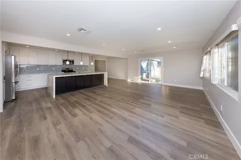 Living - 28108 Oaklar Dr, Saugus, CA 91350 photo 6 of 6