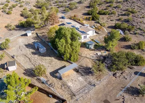32418 Crown Vly, Acton, CA 93510 photo 2