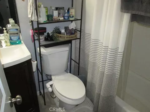 Bath - 4112 E 7th, Long Beach, CA 90804 photo 3 of 4