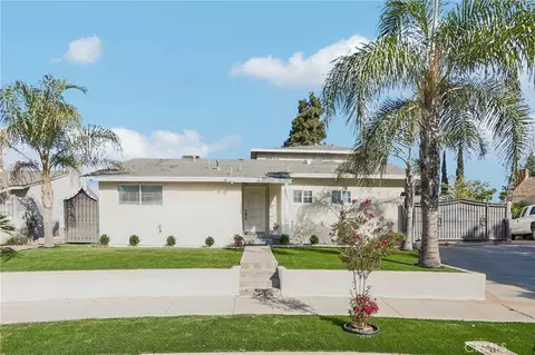 12643 Elkwood St, North Hollywood, CA 91605