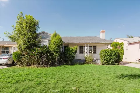 9111 Cimarron St, Los Angeles, CA 90047