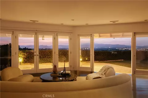 4173 Regal Oak, Encino, CA 91436