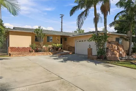 Exterior - 431 E Rosslynn, Fullerton, CA 92832 photo 3 of 8