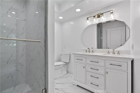 Bath - 7515 Mcgroarty, Tujunga, CA 91042 photo 6 of 7