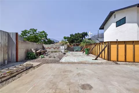 Exterior - 7515 Mcgroarty, Tujunga, CA 91042 photo 5 of 7