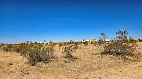 0 Vicinity Avenue F12 232nd St E, Lancaster, CA 93535 photo 3