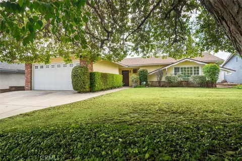 16922 Labrador St, Northridge, CA 91343