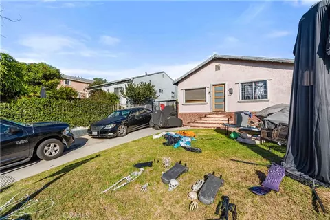 11224 S Budlong, Los Angeles, CA 90044