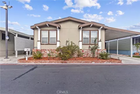 3050 W Ball Rd #29, Anaheim, CA 92804