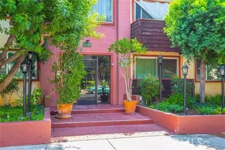 5414 Newcastle #34, Encino, CA 91316