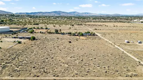 1 Avenue T-4, Palmdale, CA 93550 photo 16
