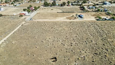 1 Avenue T-4, Palmdale, CA 93550 photo 8