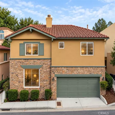 5665 Como Cir, Woodland Hills, CA 91367