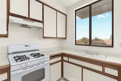 Kitchen - 722 Park Shadow Ct, Baldwin Park, CA 91706 photo 1 of 1