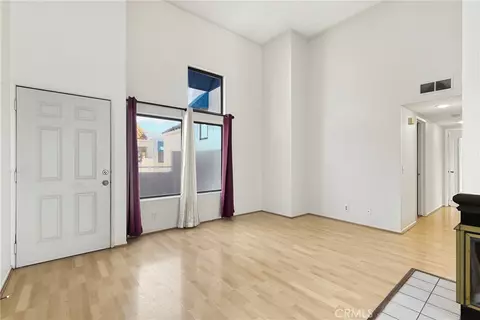 Living - 722 Park Shadow Ct, Baldwin Park, CA 91706 photo 2 of 8