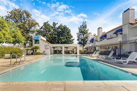 Exterior - 722 Park Shadow Ct, Baldwin Park, CA 91706 photo 2 of 8