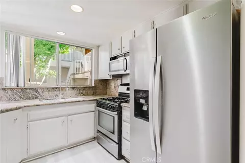 Kitchen - 3330 Darby St #305, Simi Valley, CA 93063 photo 2 of 3