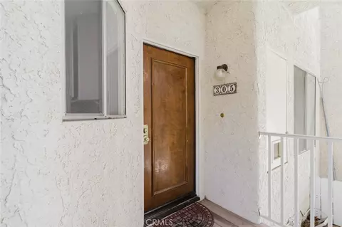 Entry Way - 3330 Darby St #305, Simi Valley, CA 93063 photo 1 of 2