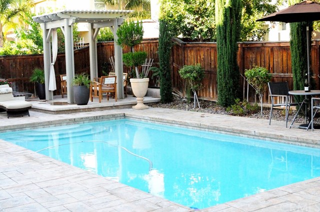 40492 Charleston St, Temecula, CA 92591 photo 1