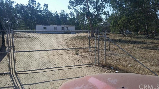 2060 A St, Perris, CA 92570 photo 1