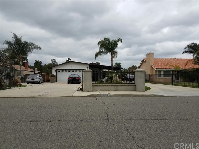 530 Lisbon St, Perris, CA 92571 photo 1