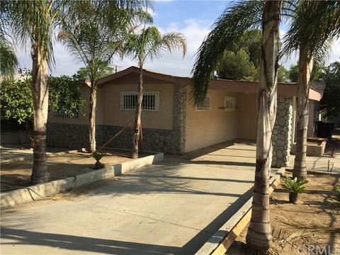 389 W 5th St, Perris, CA 92570 photo 1