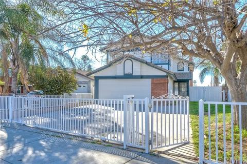 111 Peppertree Dr, Perris, CA 92571 photo 1