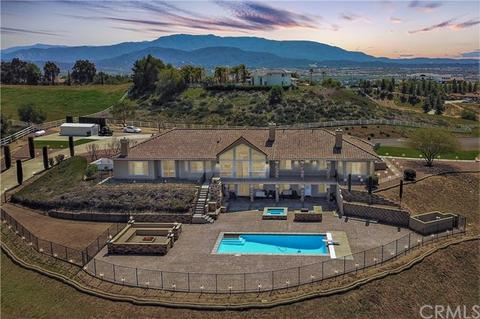 33895 Calle Vis, Temecula, CA 92592 photo 1