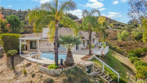 1818 Rocrest Rd, Alpine, CA 91901 photo 1