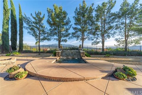 43240 Brookway Dr, Temecula, CA 92592 photo 1