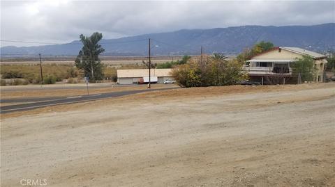 135 Country Clb, Lake Elsinore, CA 92530
