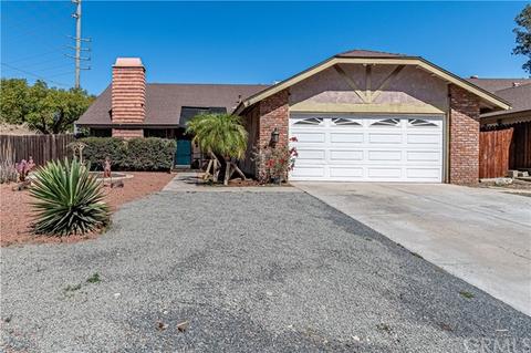10131 Keegan Ct, Riverside, CA 92503 photo 1
