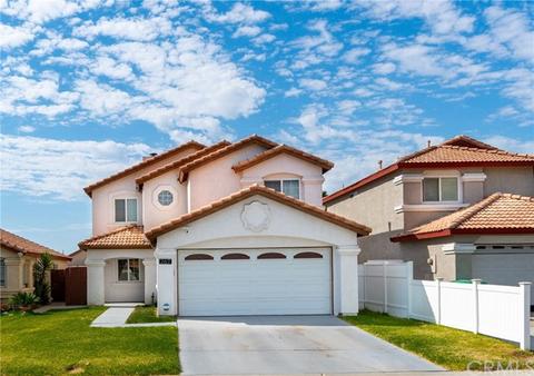 267 Flicker Way, Perris, CA 92571 | 26 Photos | MLS #SW22192629 - Movoto