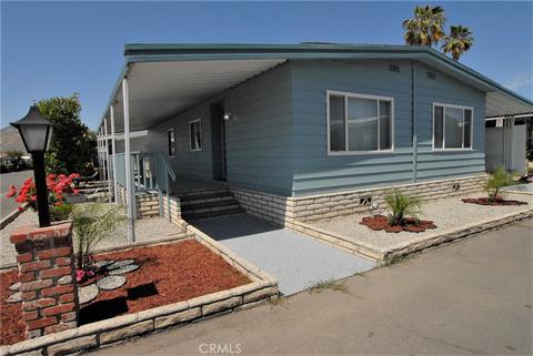 881 N Lake St #324, Hemet, CA 92544