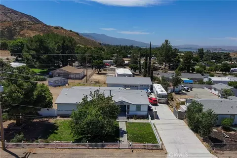 33091 Stoneman St, Lake Elsinore, CA 92530