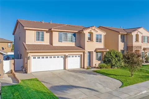 30442 White Fir Dr, Menifee, CA 92584