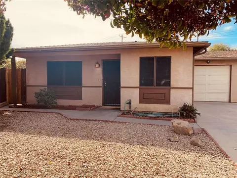 2458 San Padre Ct, Hemet, CA 92545