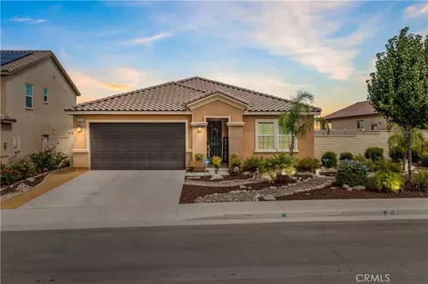4064 Elderberry Rdg, Lake Elsinore, CA 92530