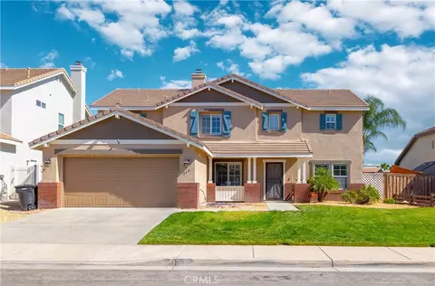 240 S Ralph Rd, Lake Elsinore, CA 92530