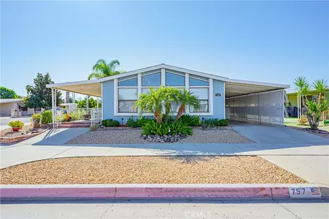 757 W Johnston Ave, Hemet, CA 92543