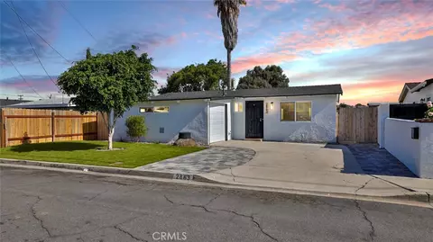 2863 Calle Salida Del Sol, San Diego, CA 92139