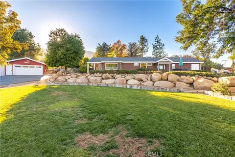33161 Marvella Ln, Lake Elsinore, CA 92530