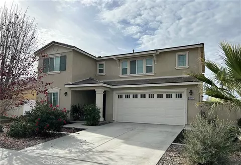 1738 Broomwood Dr, San Jacinto, CA 92582