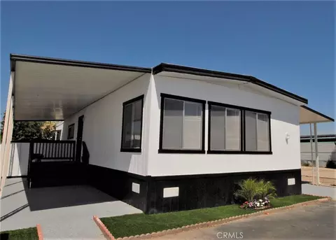 530 W Devonshire Ave #69, Hemet, CA 92543