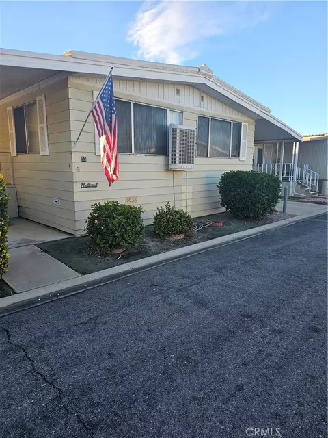 1895 W Devonshire Ave #53, Hemet, CA 92545